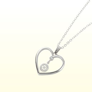 Photo: Heart Necklace/Silver color